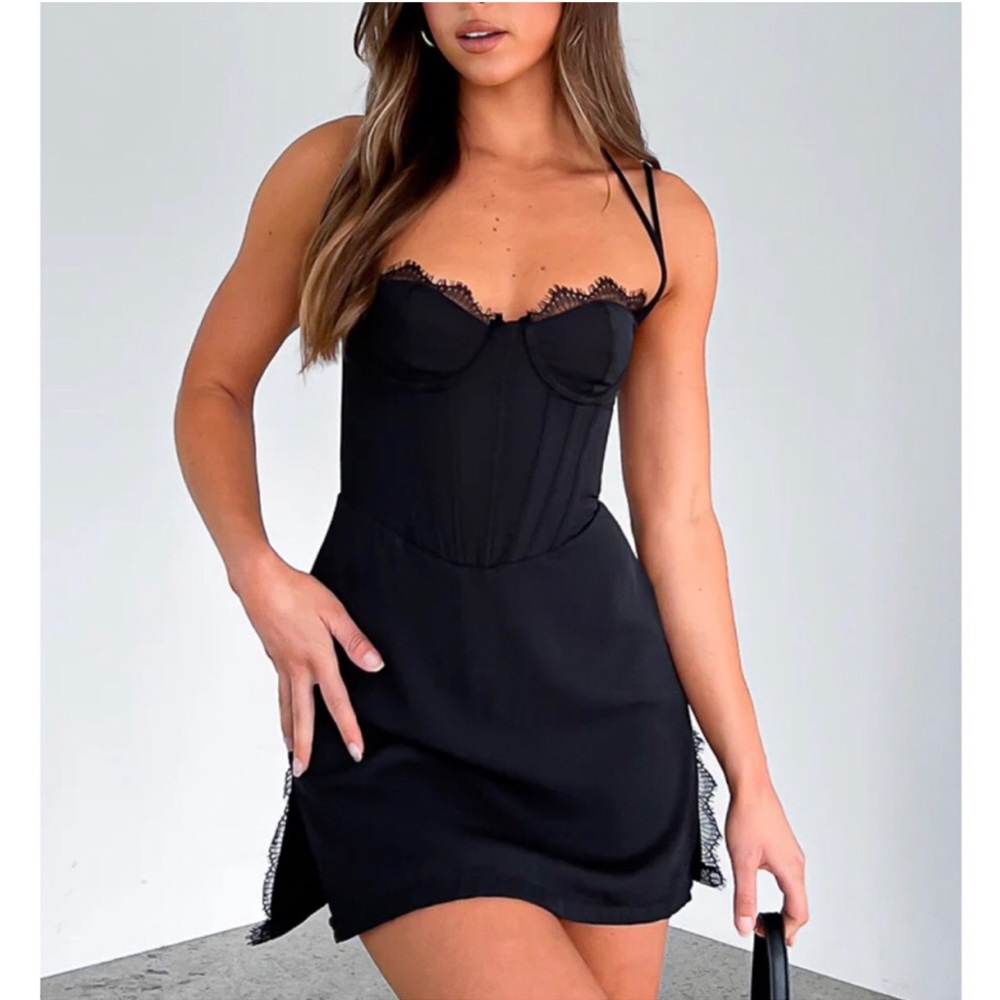 White Fox Move Along Corset Mini Dress Size XS Black Lace Trim